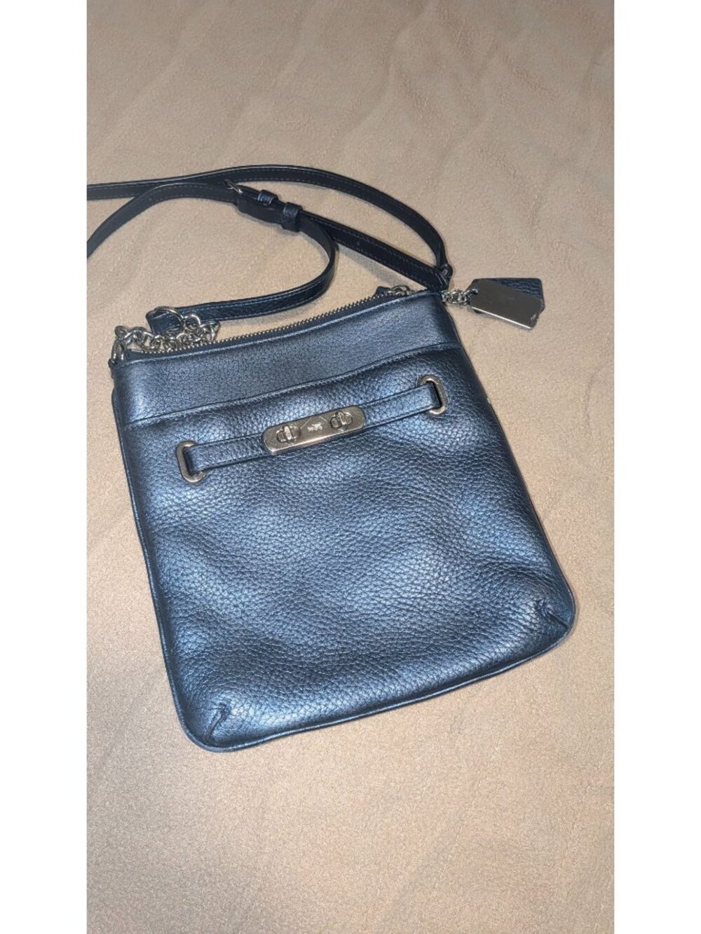 Coach Swagger Swingpack Crossbody Bag Metallic blue Leather read description